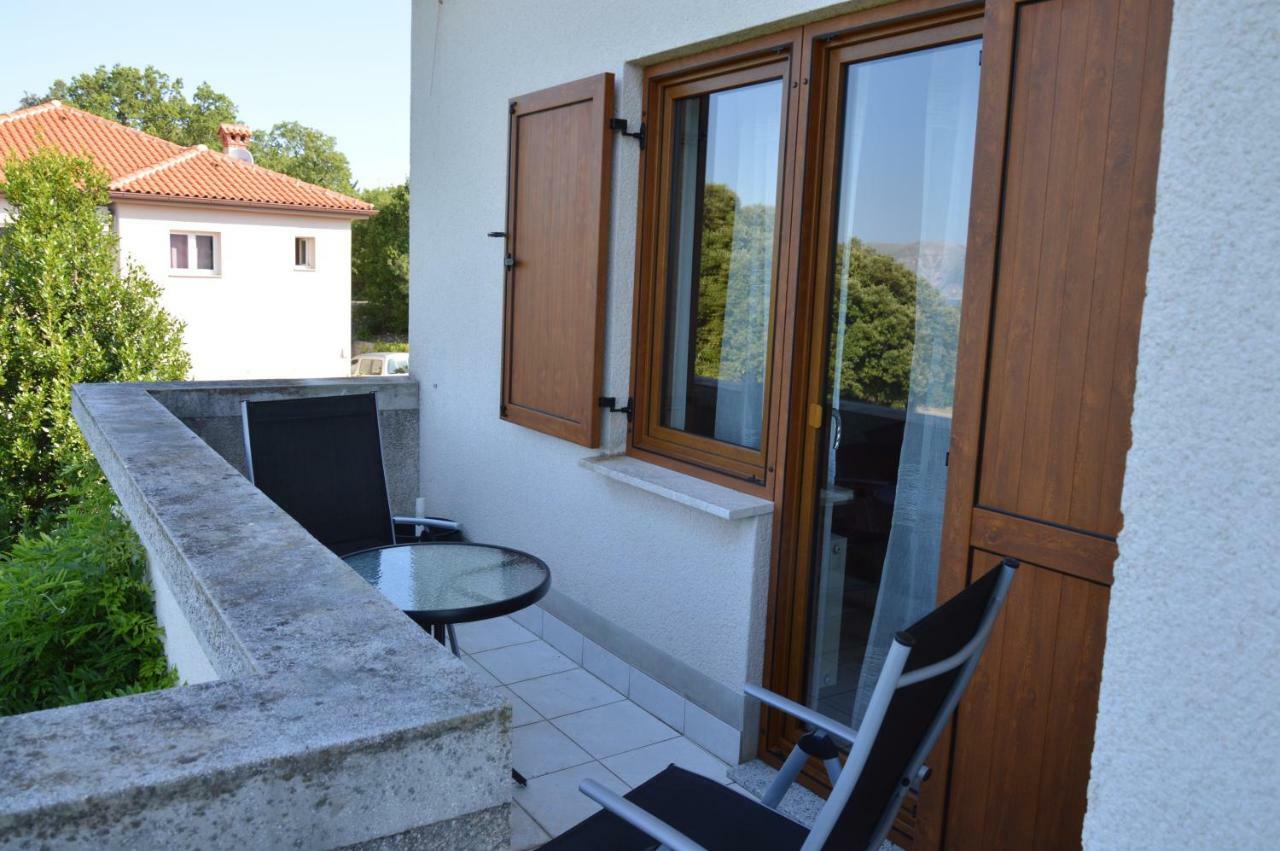 Apartment Zoja Пинезичи Экстерьер фото